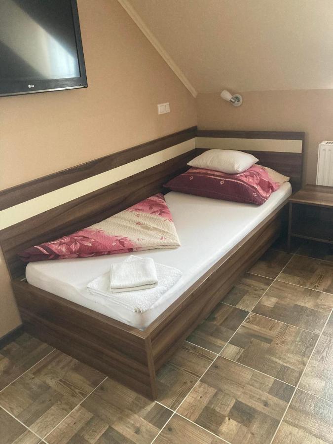 Bed and Breakfast Borostyán Panzió Balatonfüred Exterior foto