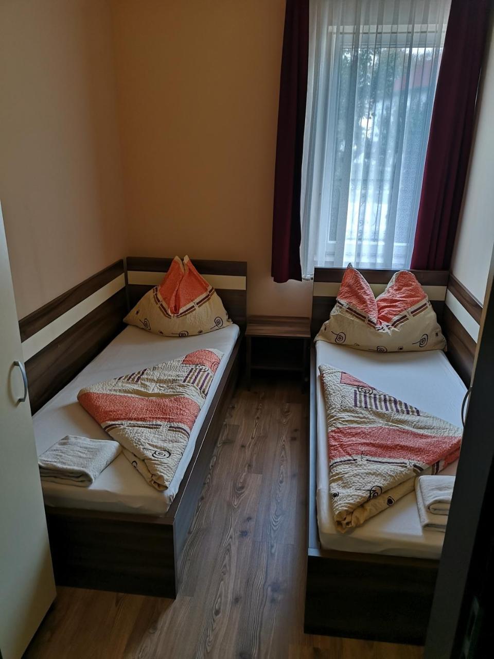 Bed and Breakfast Borostyán Panzió Balatonfüred Exterior foto